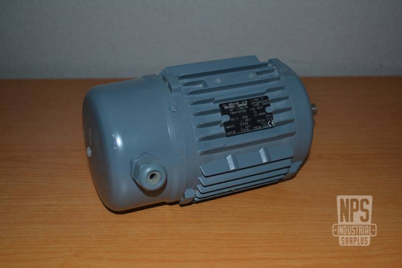 lot 34 image: NEW JL Bruvik Electric Motor  0.13 KW