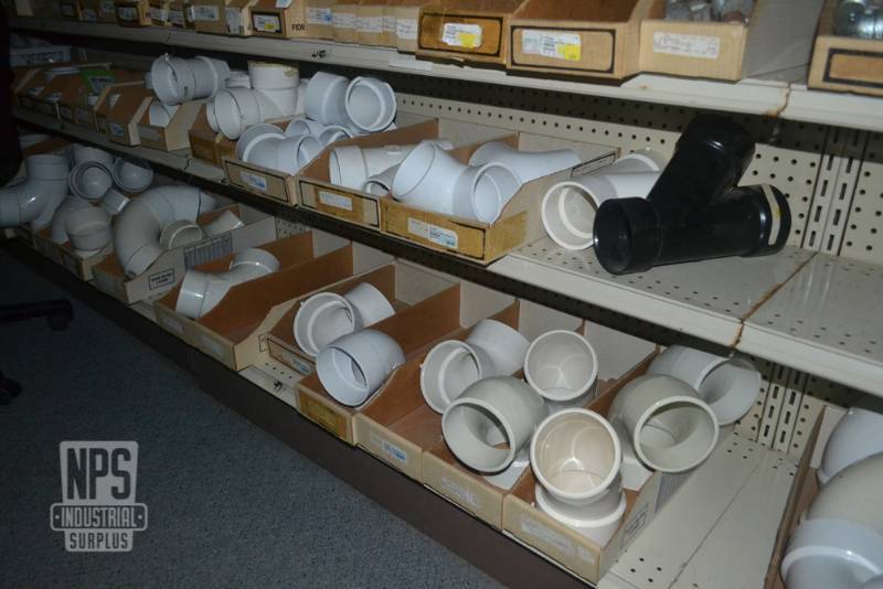 lot 75 image: Contents of Shelf 46, 47  - SCH 40 PVC Pipe Fittings