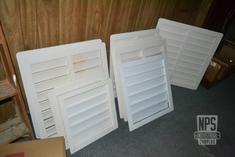 lot 107 image: (11) Plastic Louvers - Assorted Sizes