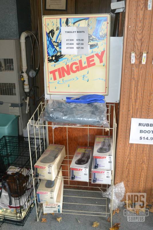 lot 120 image: TINGLEY Display with Rubber Overshoes Inventory