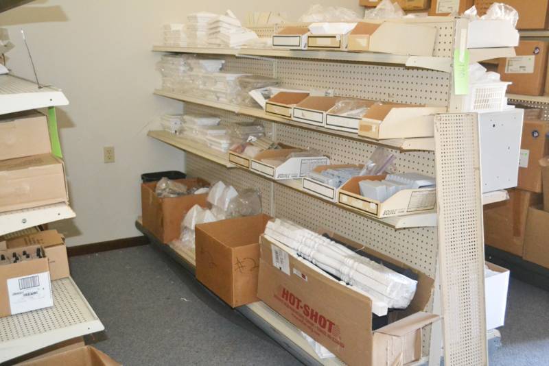 lot 186 image: Country Estate Brand PVC Fencing Parts Inventory