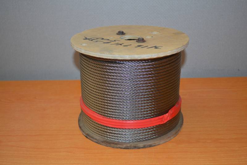 lot 227 image: Spool of 316 7x19 Steel Cable