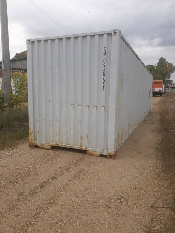 40 Shipping Storage Container