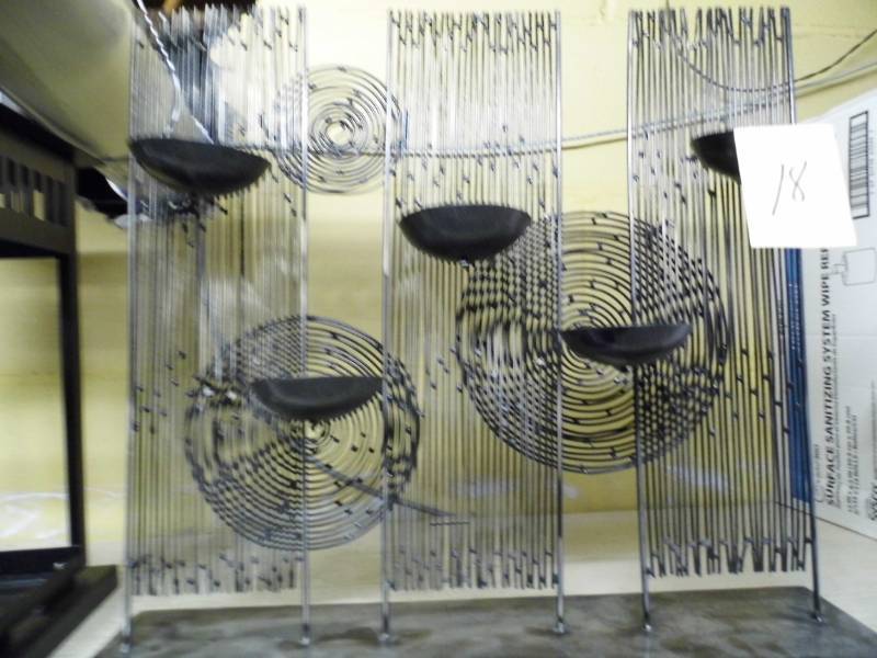 lot 18 image: Metal Dcor - Candle Holders