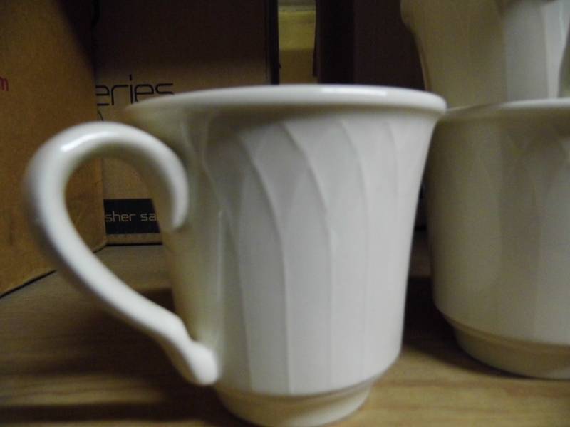 lot 92 image: Coffee Cups