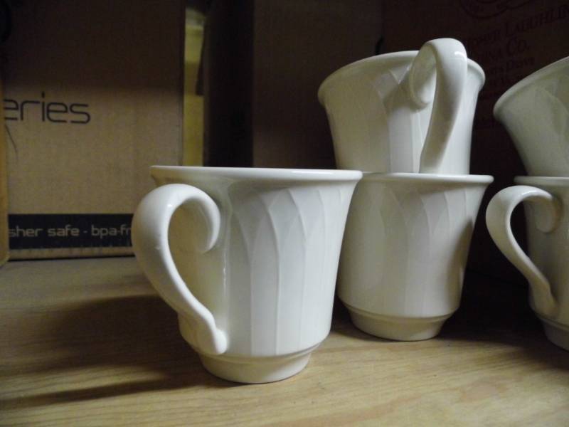 lot 93 image: Coffee Cups