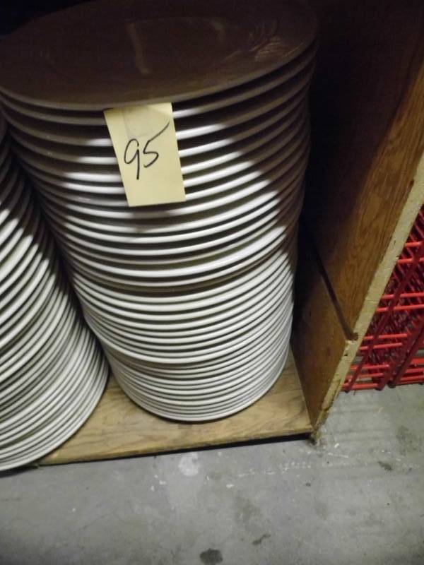 lot 95 image: Dinner Plates