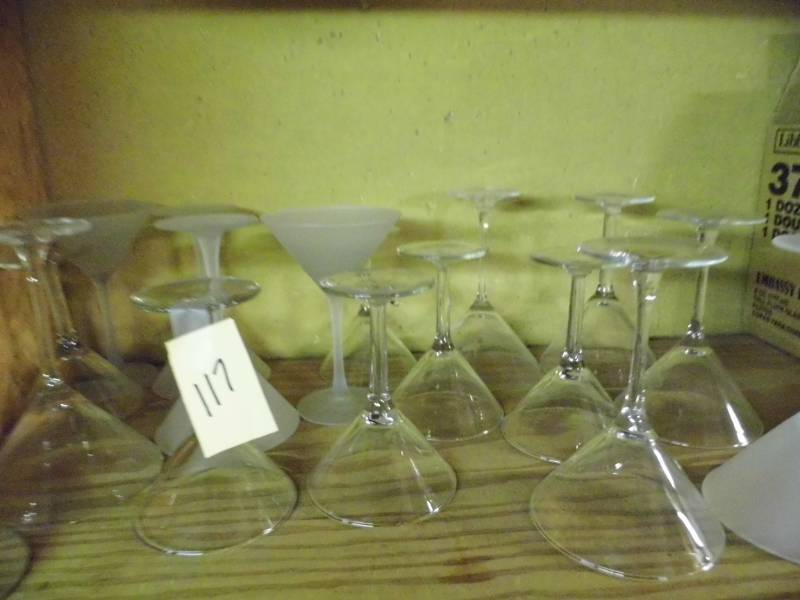 lot 117 image: Martini Glasses