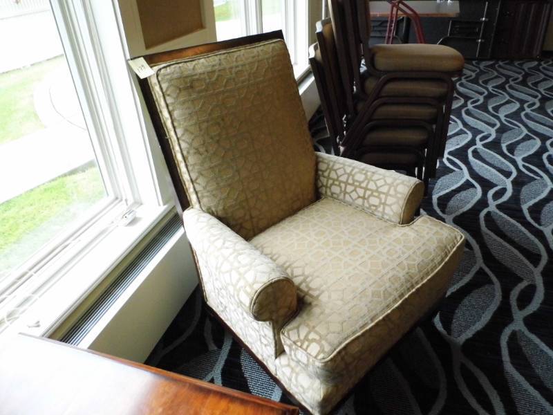 lot 179 image: Chair