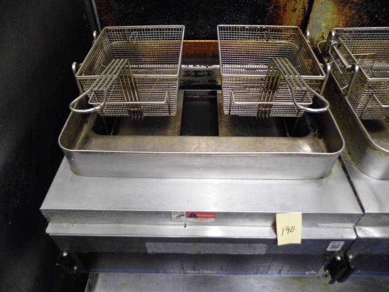 lot 190 image: Star Max Deep Fryer