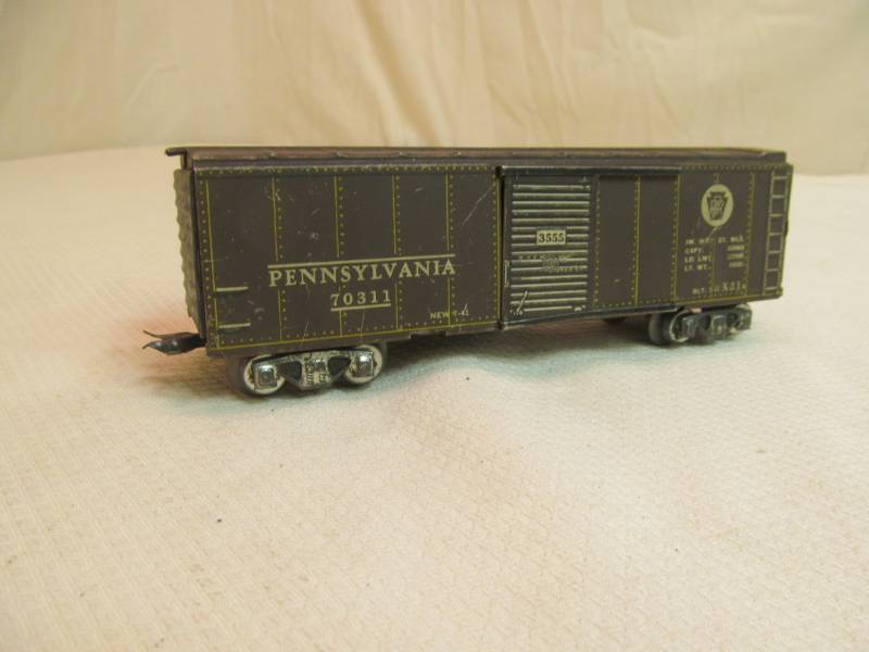 lot 28 image: Vintage mar train