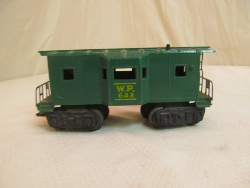 lot 35 image: Vintage mar train
