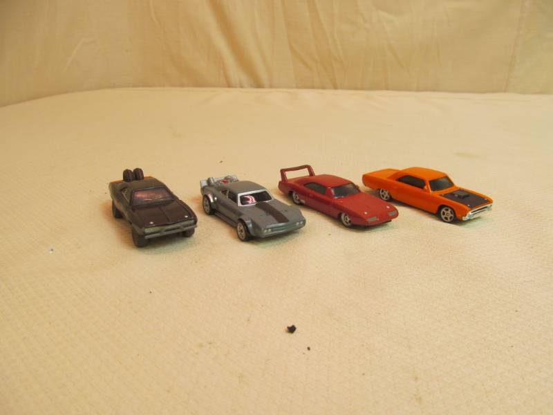 lot 76 image: Mattel collectible cars