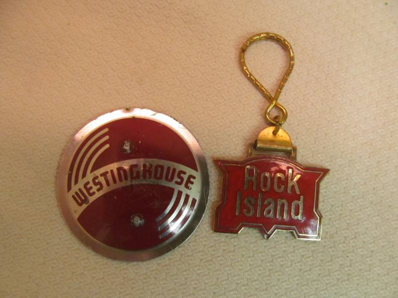 lot 95 image: Vintage fobkeychain