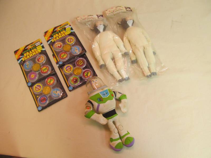lot 118 image: collectible toys