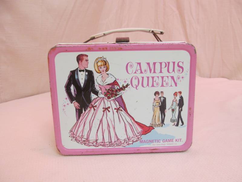 lot 131 image: vintage Thermos