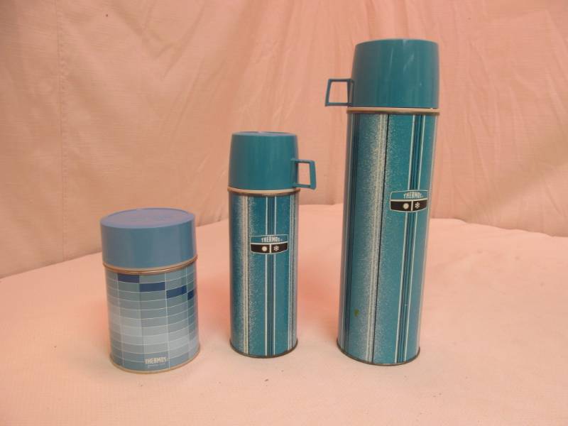 lot 133 image: vintage Thermos