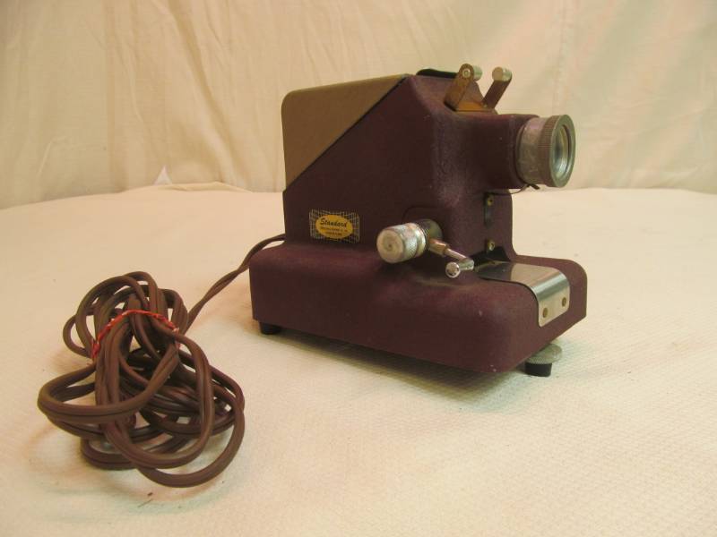 lot 137 image: projector