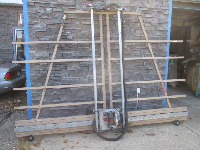 lot 1 image: Porter Cable Vertical Sheet Goods Saw