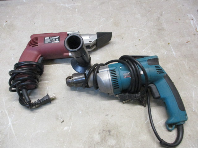 lot 27 image: Shears and drill