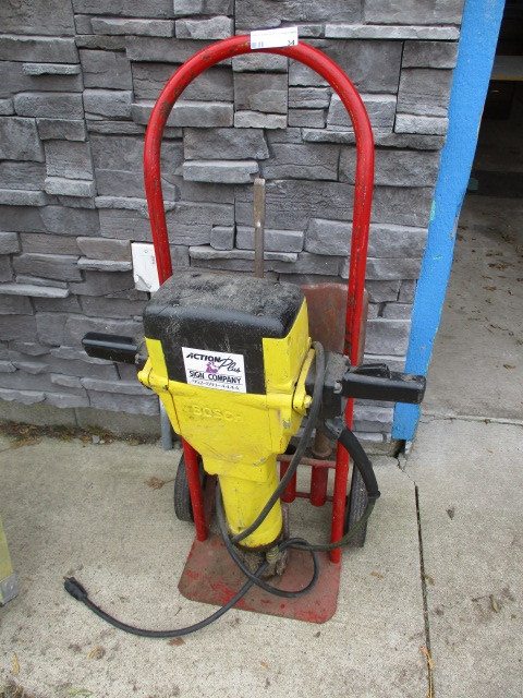 lot 34 image: Bosch Electric Jackhammer