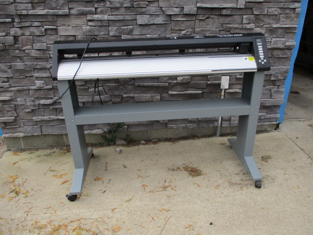 lot 17 image: Faber Plotter Model PD-4674SW