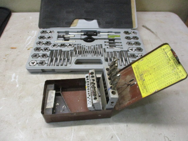lot 45 image: Tap & die and drill bit set