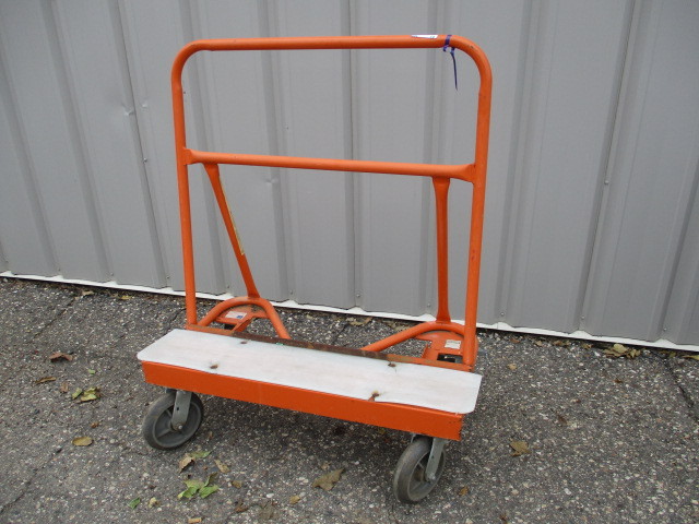 lot 50 image: Sheet Goods Cart