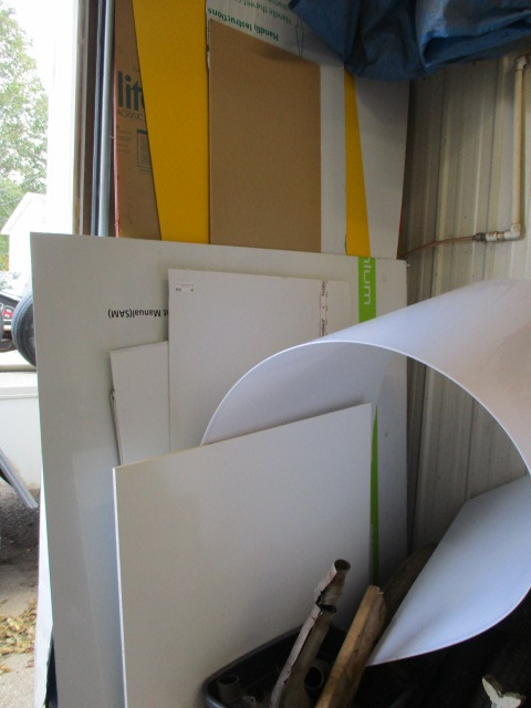 lot 61 image: Sign Material