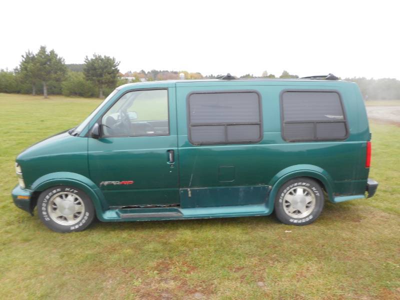 1998 Chevy Astro Van AWD