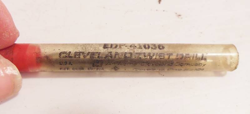 lot 254 image: UPDATE (11-13)  NEW PHOTOS OF BIT ITSELF AND NEW NOTES Cleveland Twist Drill High Speed Steel End Mill Double End