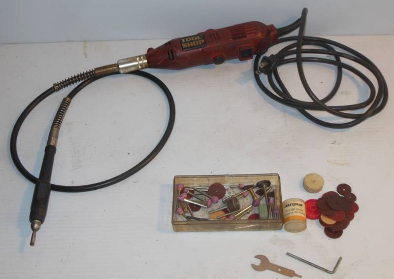 lot 75 image: Tool Shop Rotary Tool S1J-AJ4-10 (Tested - Working) and Attachments BELIEVED to fit the Tool (Lid for box of attachments is included - see photos)