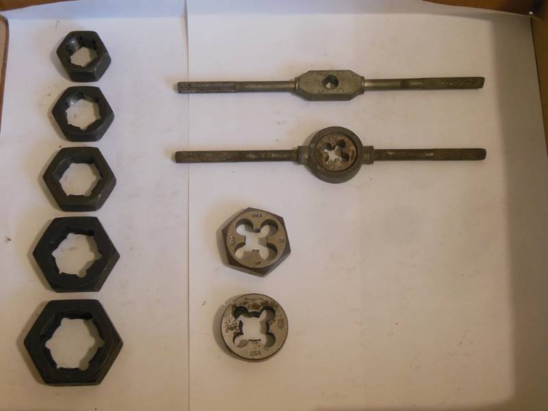 lot 114 image: Tap and Die Related Items (No Taps) Including  Snap On Die Marked 18NF  58