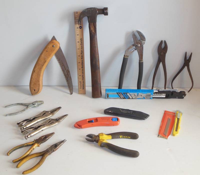 lot 120 image: New in Package SelecTool - Sharpens Everything (with instructions), Hammer, Pliers, Box Cutters