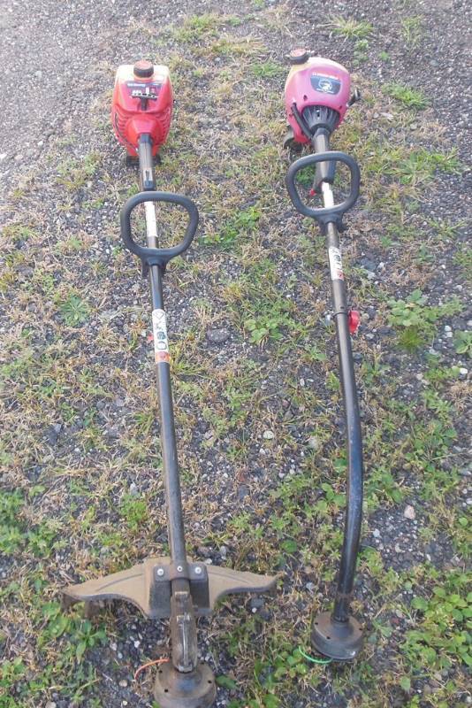 lot 123 image: Two Weed Whips - Pulled Cords, Not Seized - Yard Machines Y765 and Troy-Bilt TB20CS