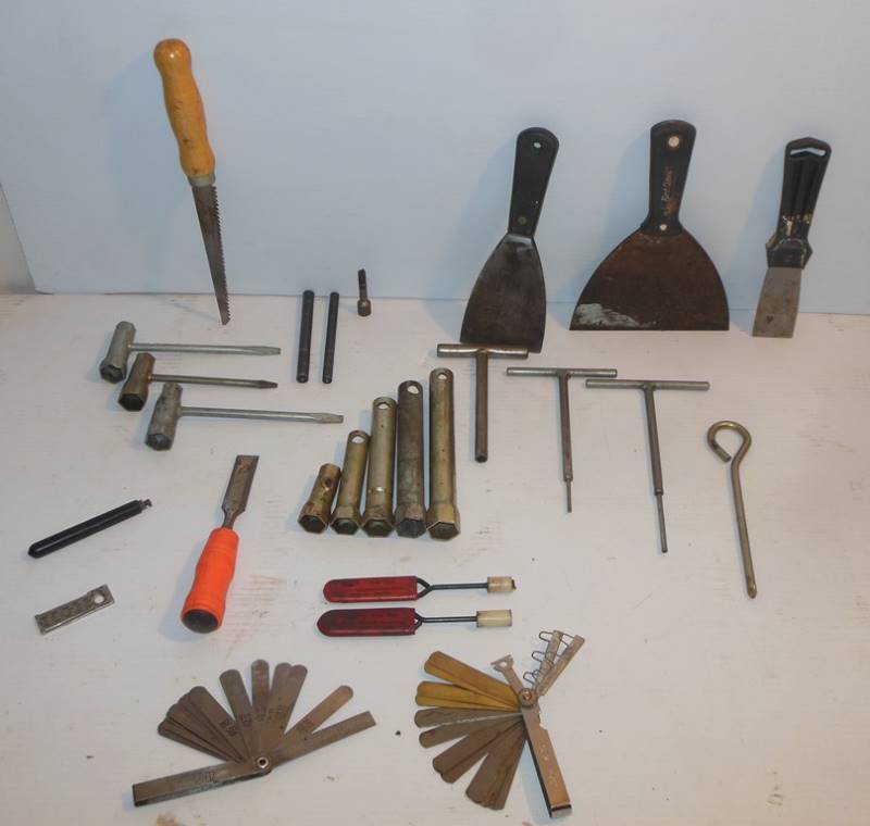 lot 132 image: Mixture Adjustment Screwdrivers, Feeler Gauges, T-Handle Allen Keys, Punches, Saw, Scrapers