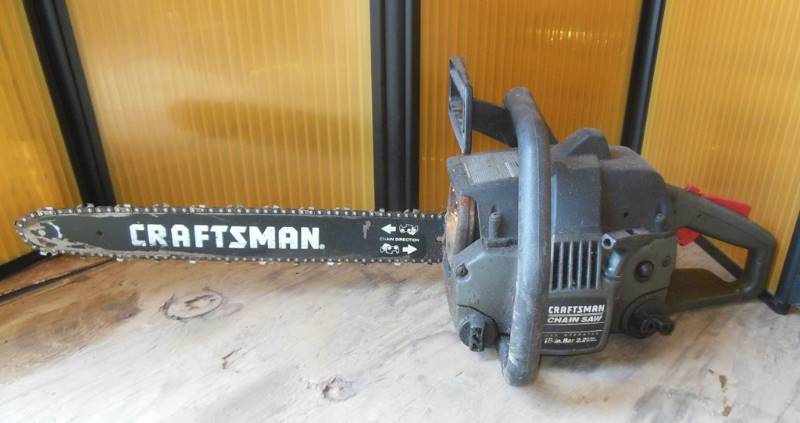 lot 133 image: Sears Craftsman Chain Saw - Not Seized