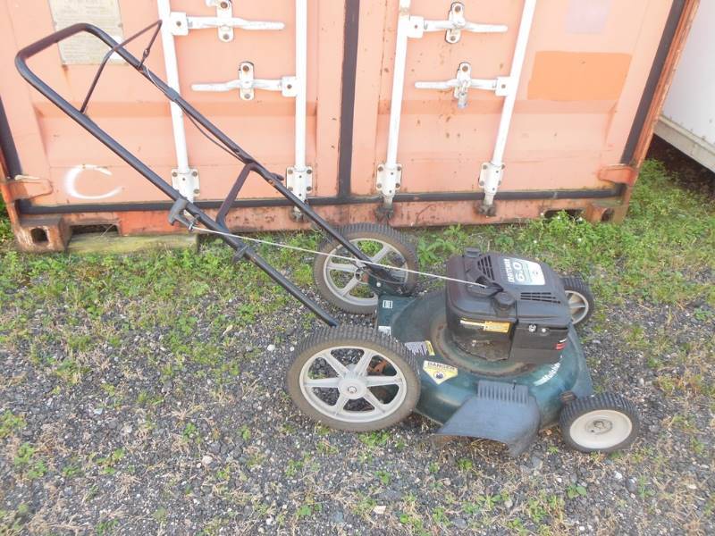 lot 206 image: Craftsman Lawnmower with no blades - Not Seized