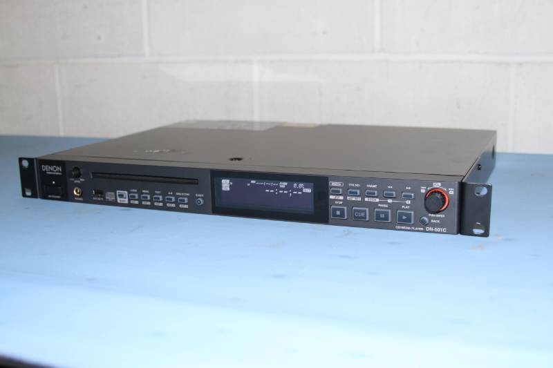 lot 35 image: Denon DN-501C Professional Grade CD Media Player w Digital Audio Outputs