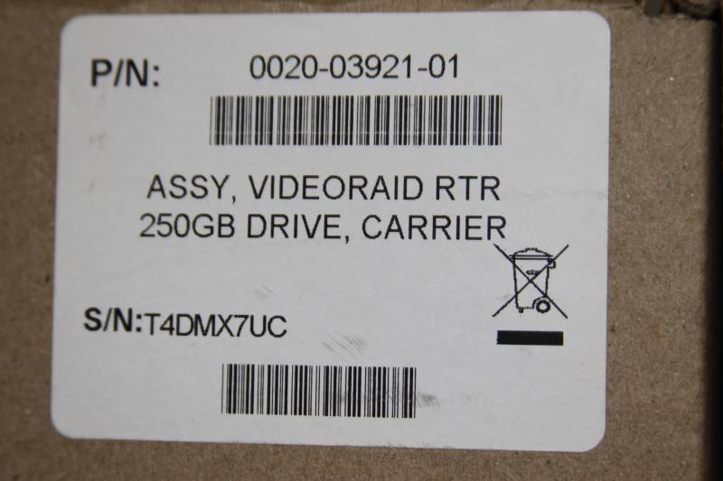 lot 85 image: New in Box  Avid Hitachi DeskStar 250GB VideoRaid Computer Hard Drive