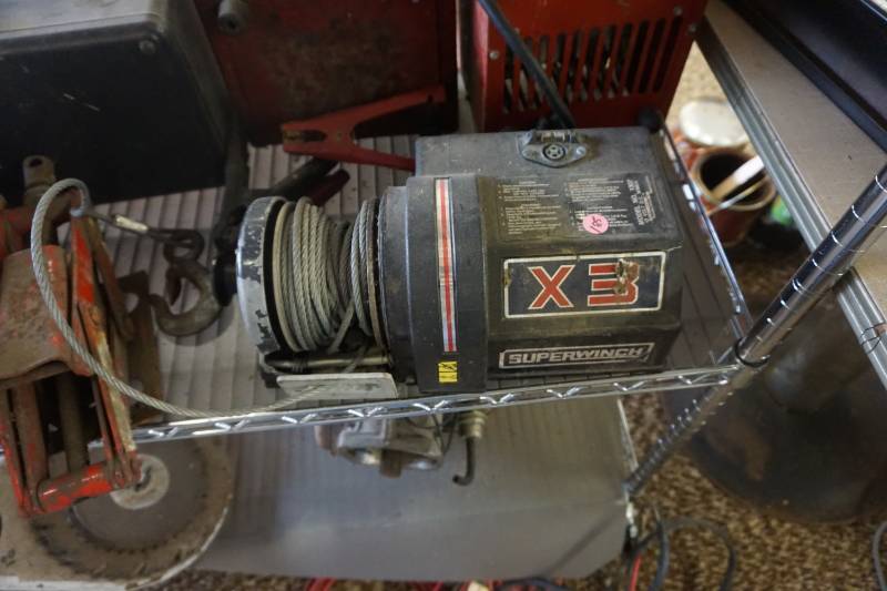 lot 17 image: Super Winch Model X3 3000 lb Electric Winch With Remote Control