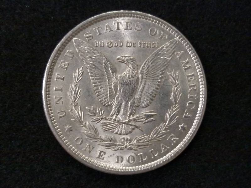 lot 36 image: 1900 High Grade Morgan Silver Dolla...