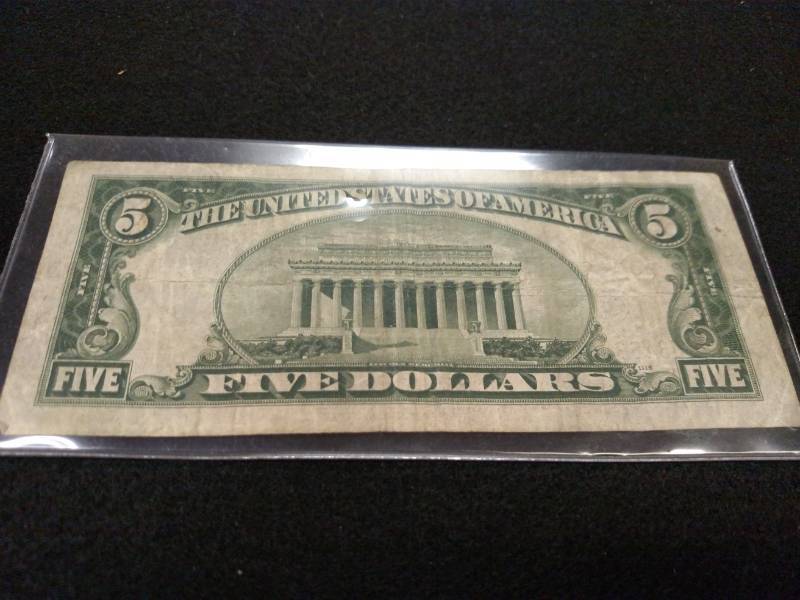 lot 176 image: 1934 A Five Dollars Silver Certific...