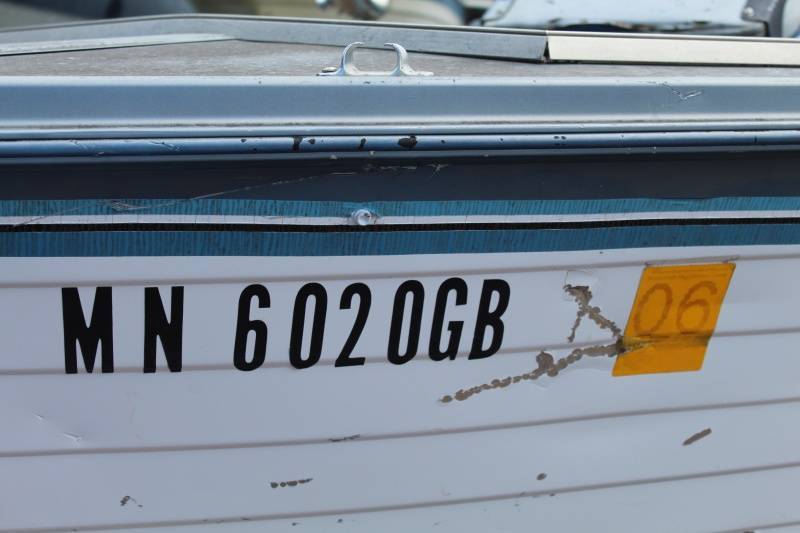 lot 37A image: Crestliner Aluminum Boat