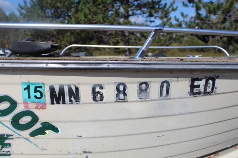 lot 39 image: 1979 Blue Fin 18 Boat