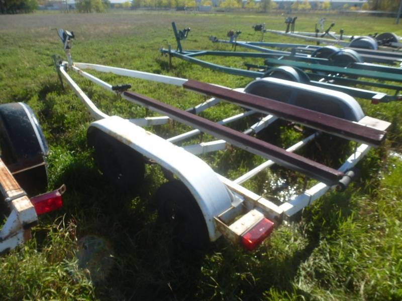 lot 30 image: Home Made Bunk Trailer