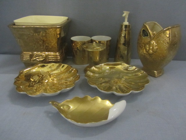 Weeping Gold Dishes