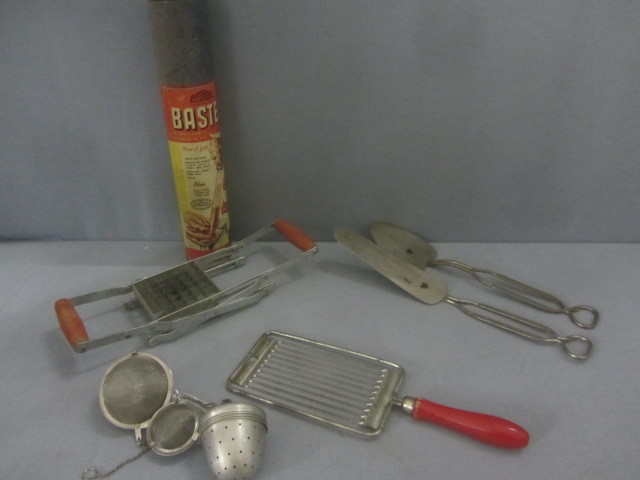 Pyrex Baster Utensils
