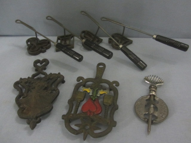 Rosette Irons, Griswold Spindle