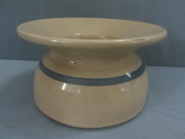 Blue Band Spittoon